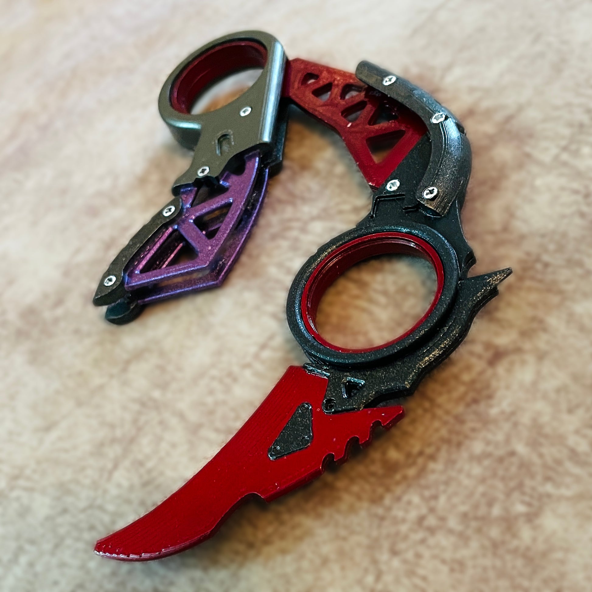 Apex Legends Raptor Claw Karambit Heirloom Replica Props