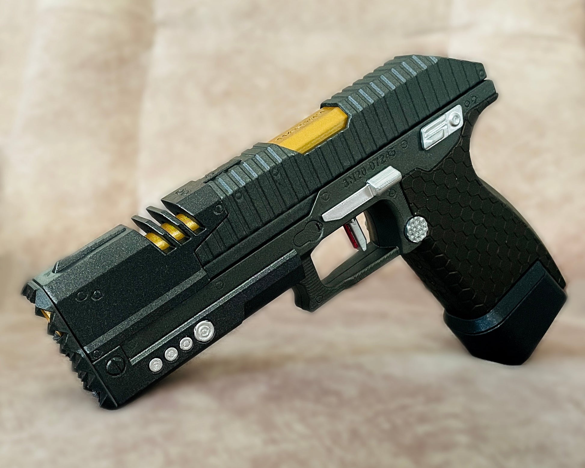 Apex Legends P2020 Replica Props